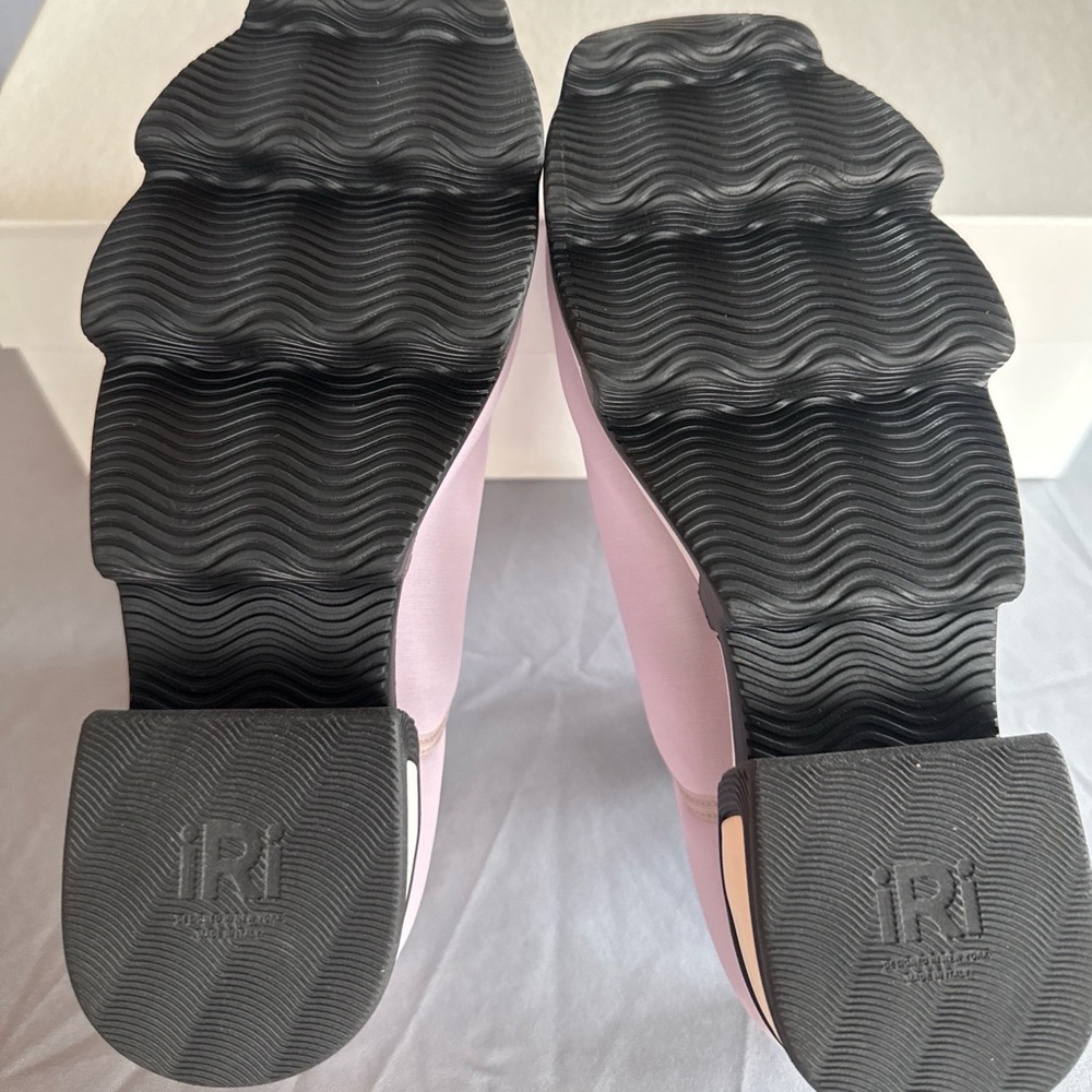 iRi WES Pink Outline Neoprene Low Top Sneaker - Picture 8 of 8